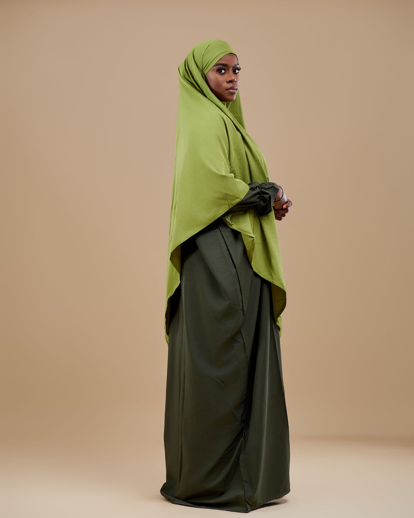 Munira Khimar Set Apple Green